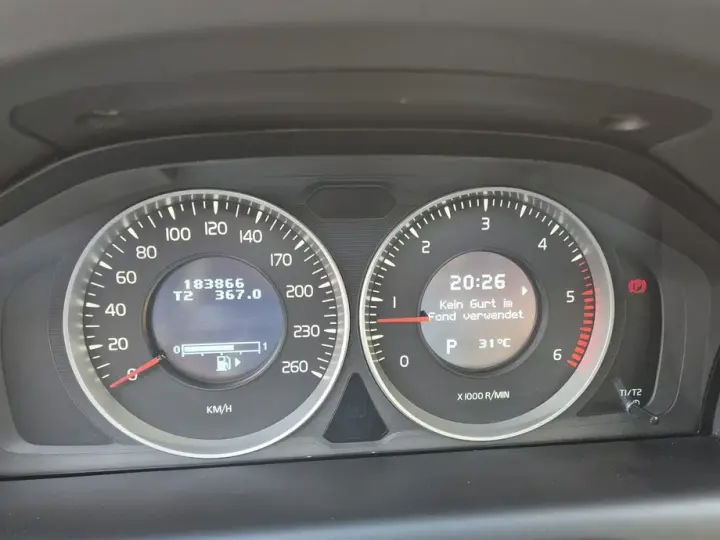 Volvo XC 60 I D4 Momentum