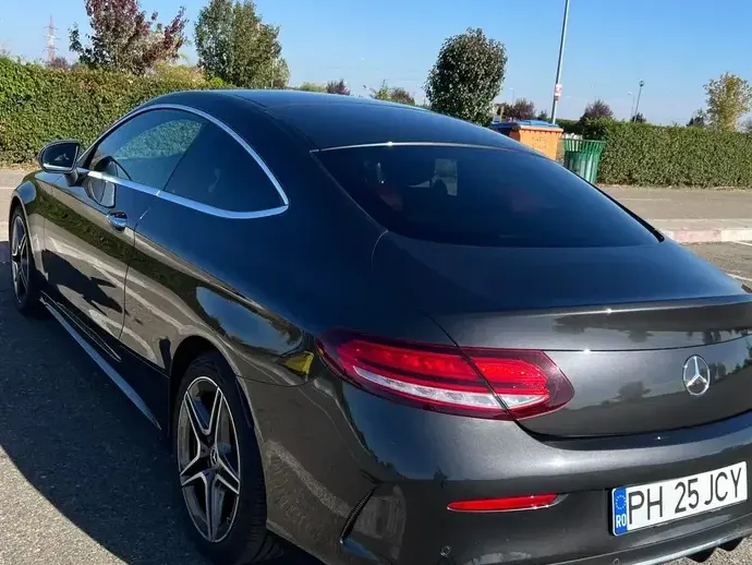 Mercedes-Benz C 220 d 9G-TRONIC AMG Line