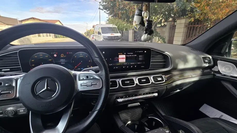 Mercedes-Benz GLE 300 d MHEV 4MATIC — imagine 9