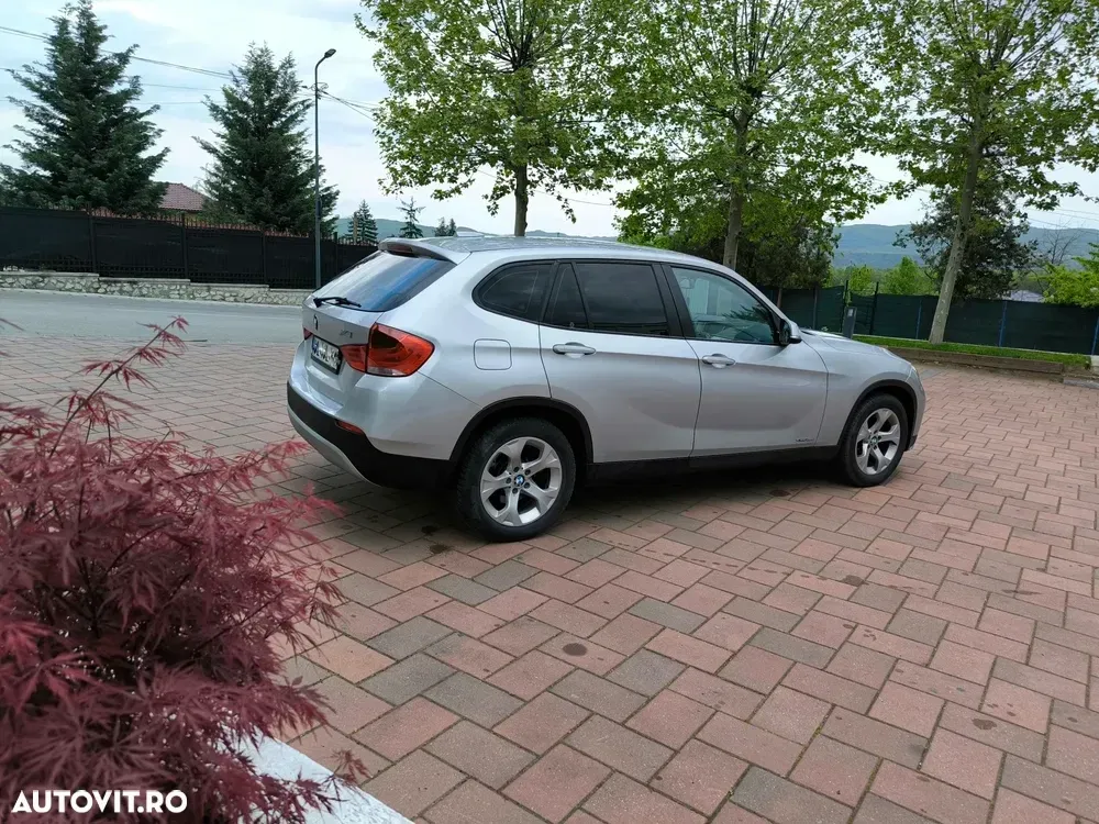 BMW X1 xDrive18d Aut. Sport Line — imagine 3