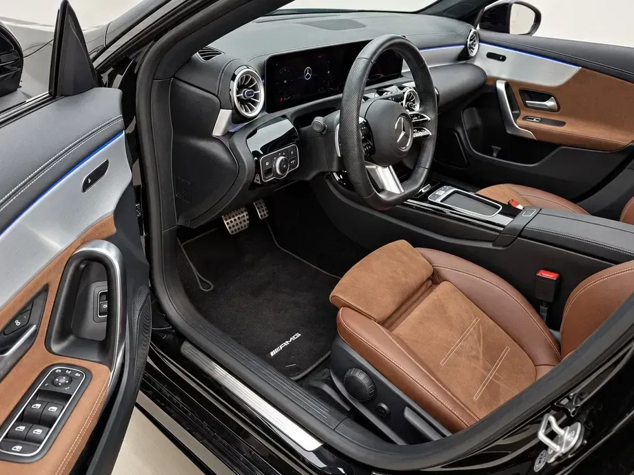 Mercedes-Benz CLA 180 7G-DCT Edition AMG Line — imagine 3