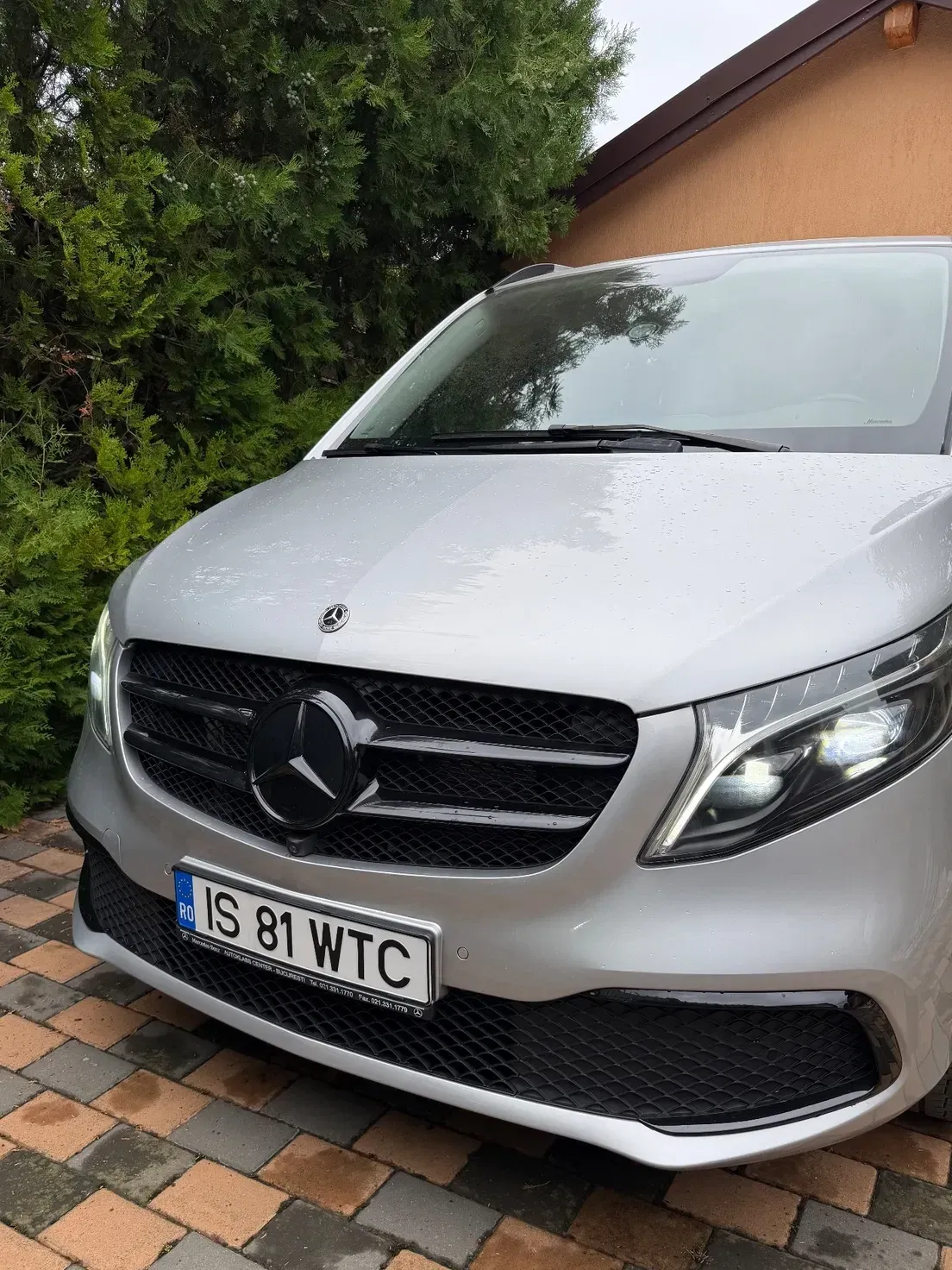 Mercedes-Benz V 300 d Lung Avantgarde — imagine 10