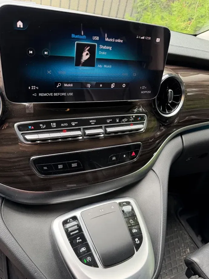 Mercedes-Benz V 300 d Lung Avantgarde — imagine 7