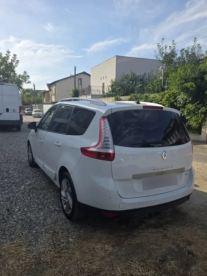 Renault Grand Scenic — imagine 4