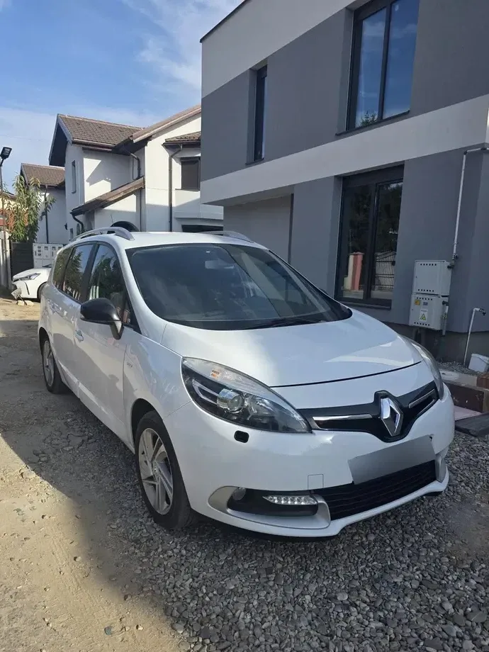 Renault Grand Scenic — imagine 2