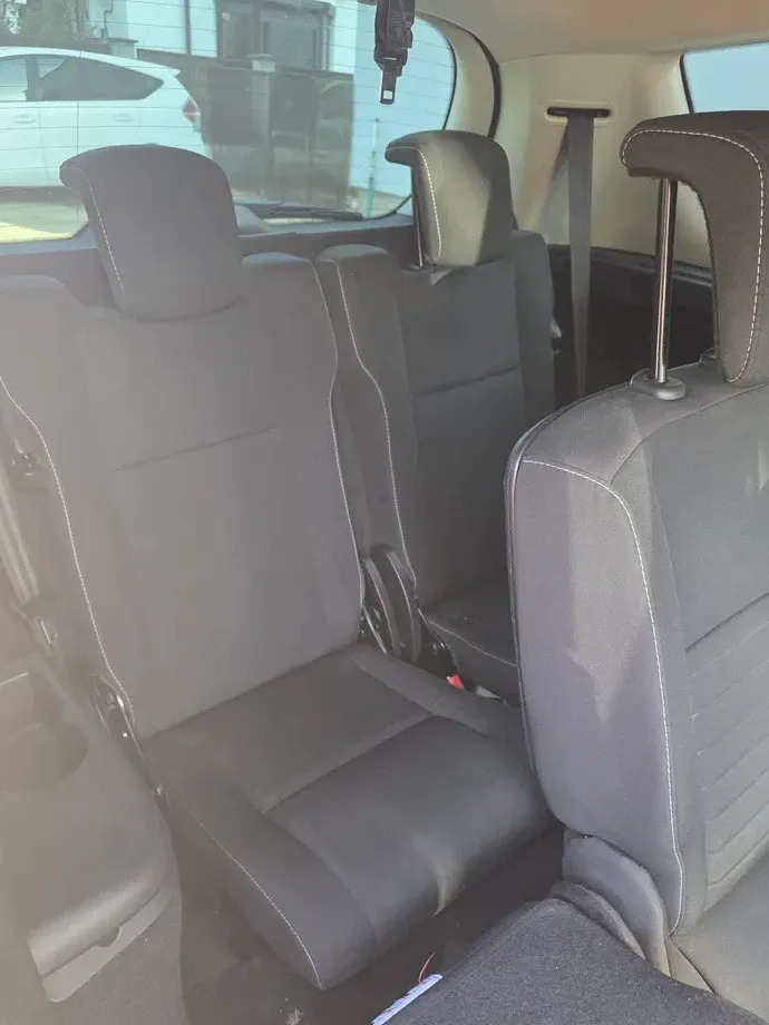 Renault Grand Scenic — imagine 9