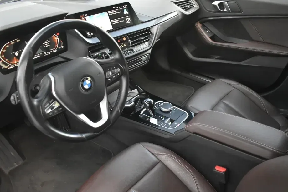 BMW Seria 1 118i Aut. — imagine 10