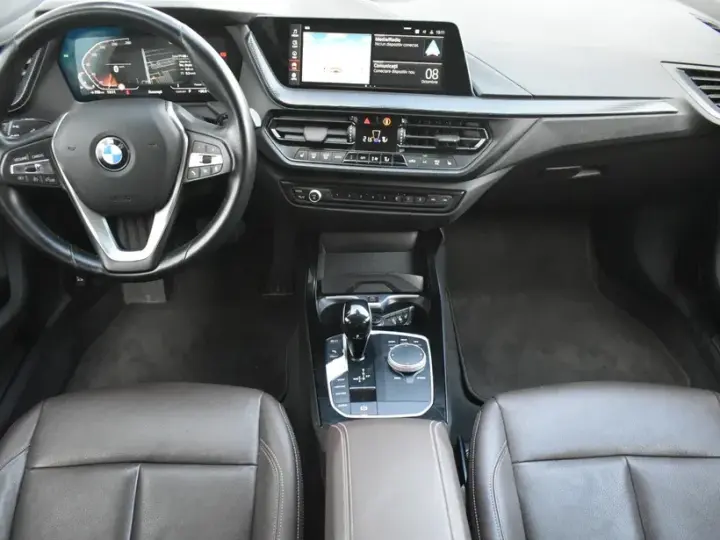 BMW Seria 1 118i Aut.