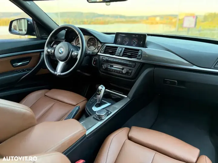 BMW Seria 3 325d Aut. Luxury Line