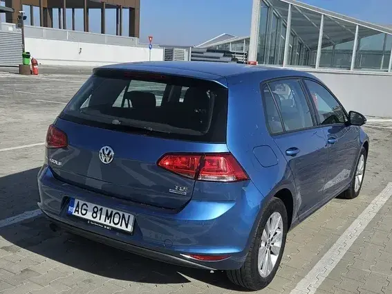 Volkswagen Golf VII