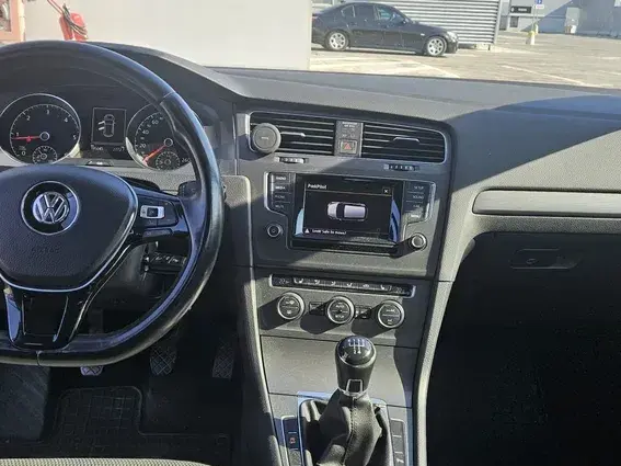 Volkswagen Golf VII