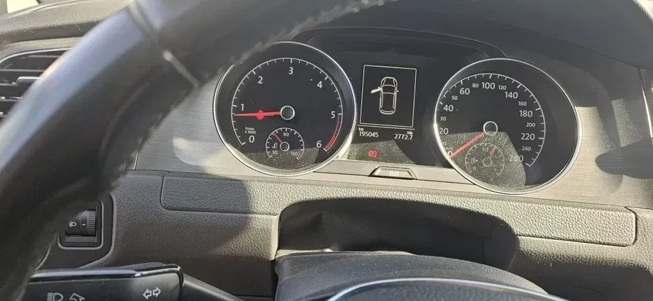 Volkswagen Golf VII — imagine 8