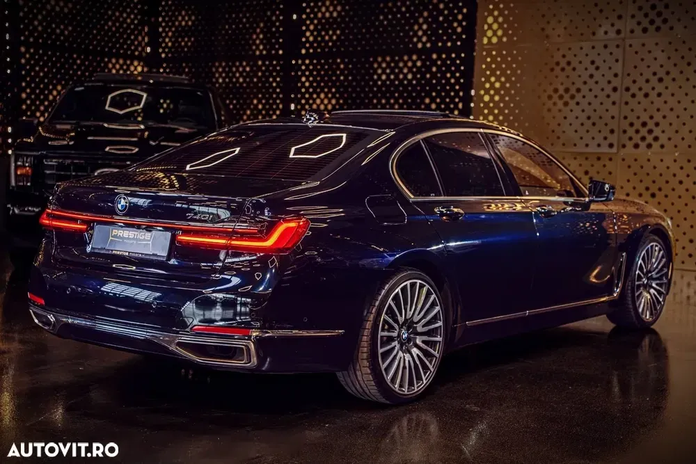 BMW Seria 7 G11/G12 [2015 - 2022] 740i — imagine 6