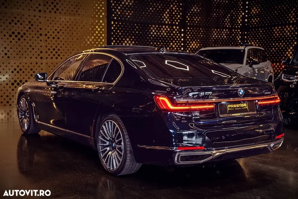 BMW Seria 7 G11/G12 [2015 - 2022] 740i — imagine 4