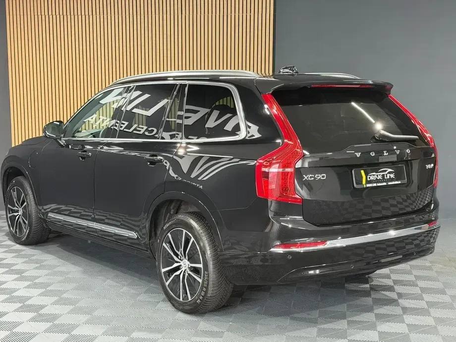 Volvo XC 90 T8 AWD Core — imagine 6