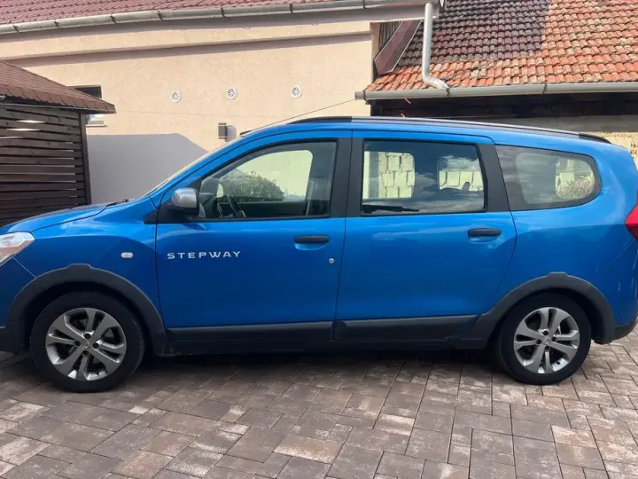 Dacia Lodgy