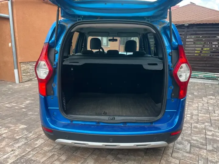 Dacia Lodgy