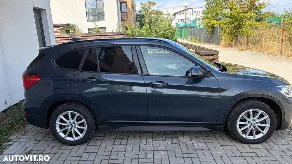 BMW X1 xDrive20i AT — imagine 5