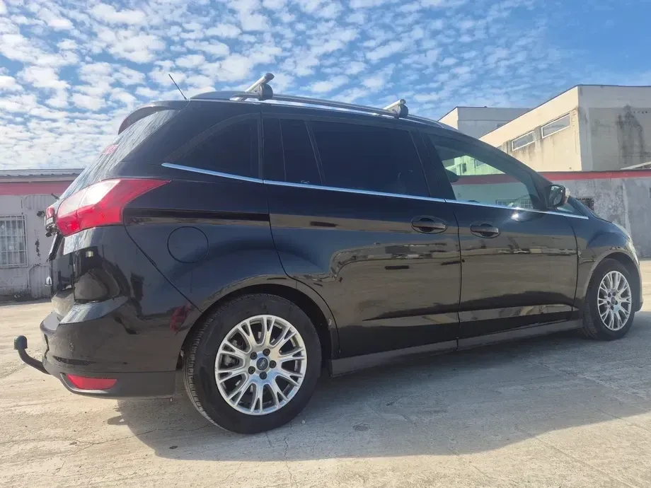Ford C-MAX II — imagine 3