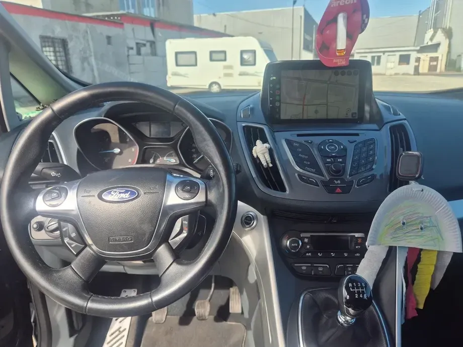 Ford C-MAX II — imagine 9