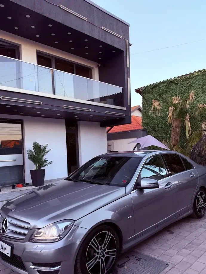 Mercedes-Benz C 200 d Aut. — imagine 2