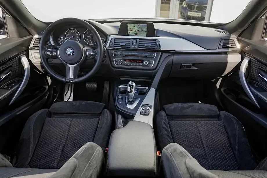 BMW Seria 3 320i Aut. M Sport — imagine 6