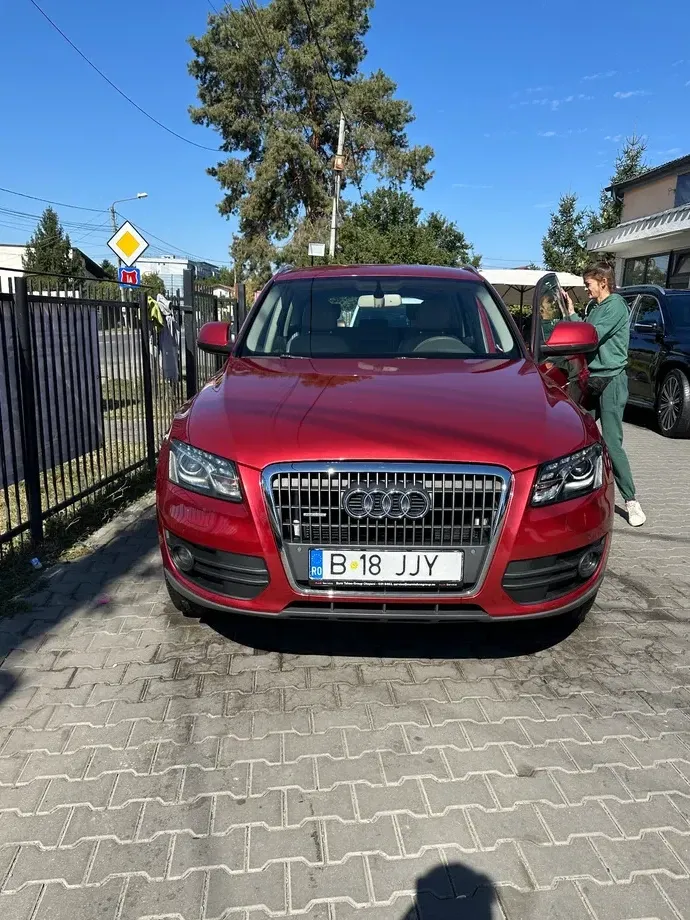 Audi Q5 8R 2.0 TDI Quattro — imagine 2