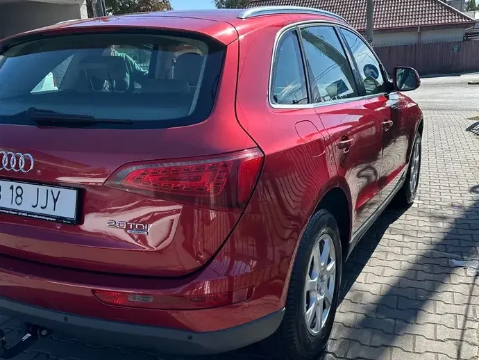Audi Q5 8R 2.0 TDI Quattro