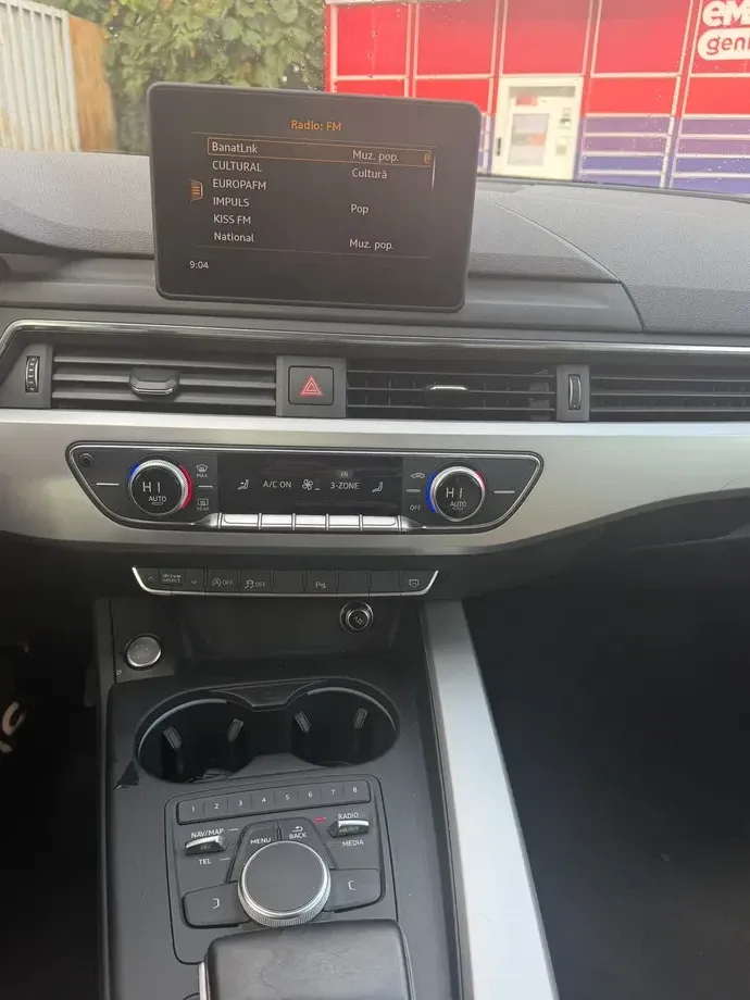 Audi A4 Limuzina — imagine 7