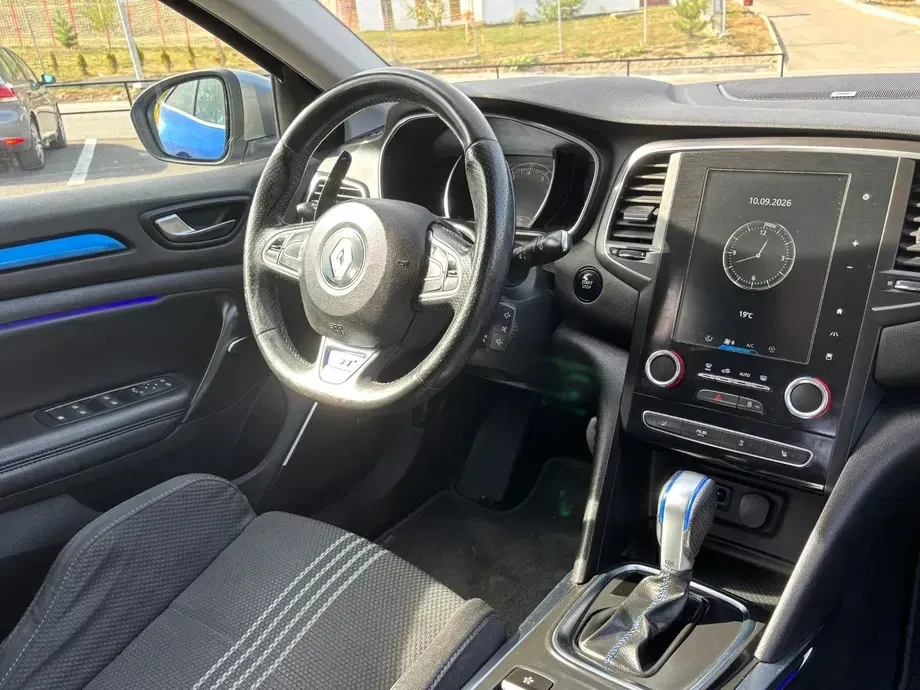 Renault Mégane IV — imagine 10