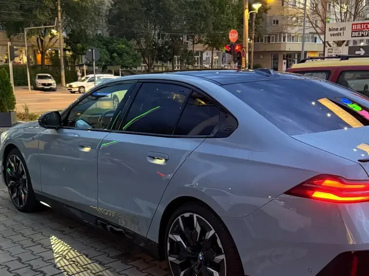 BMW Seria 5 520d xDrive AT MHEV