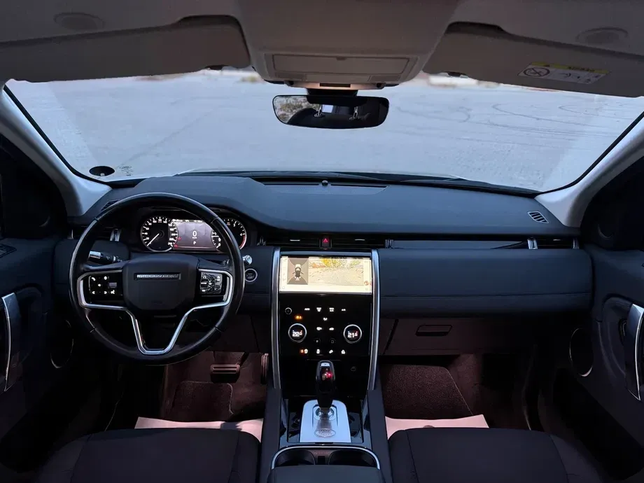 Land Rover Discovery Sport — imagine 5
