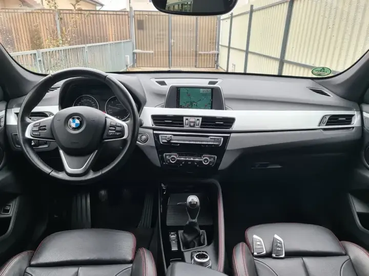 BMW X1 F48