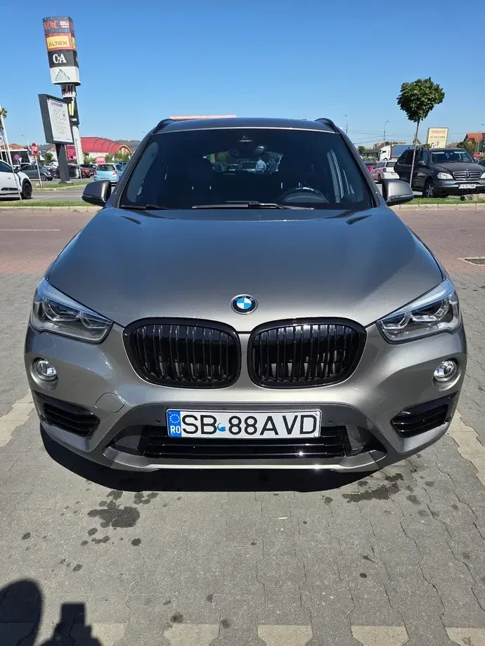 BMW X1 F48 — imagine 2