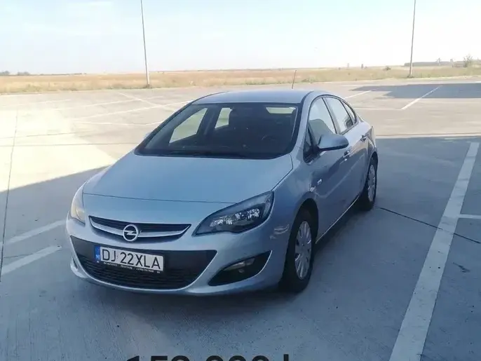 Opel Astra J