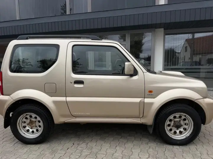 Suzuki Jimny III 1.5 DDiS Club