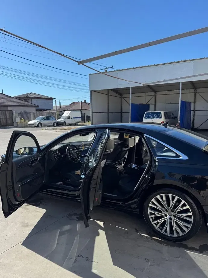 Audi A8 D5 — imagine 8
