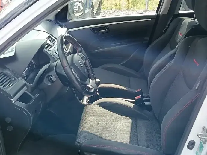 Suzuki Swift II