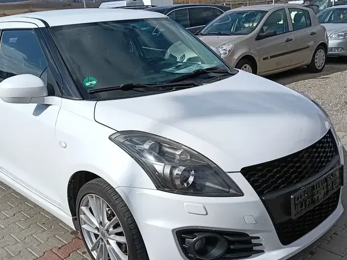 Suzuki Swift II
