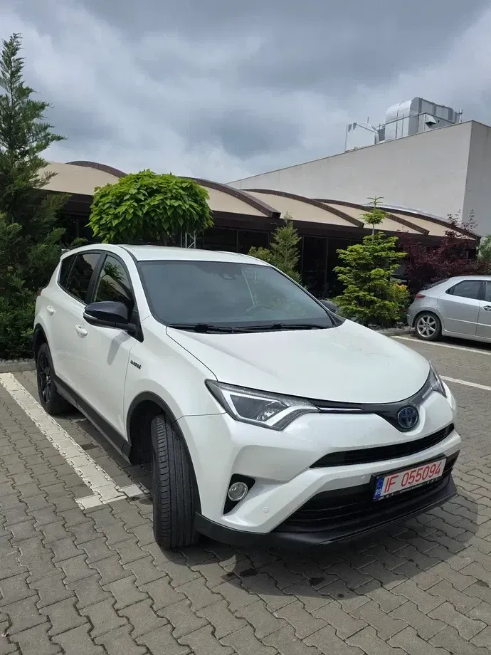 Toyota RAV4 IV — imagine 4