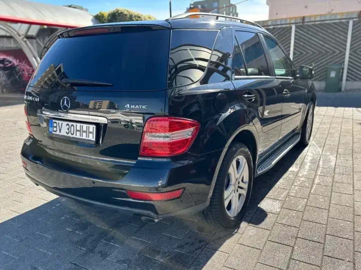 Mercedes-Benz ML W164 300 CDI BlueEfficiency Aut