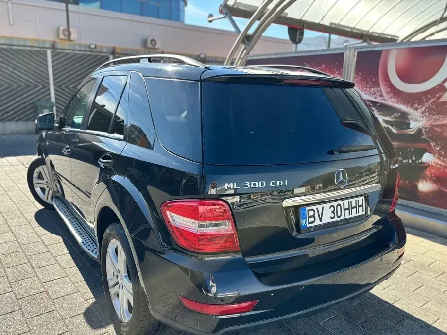 Mercedes-Benz ML W164 300 CDI BlueEfficiency Aut — imagine 7