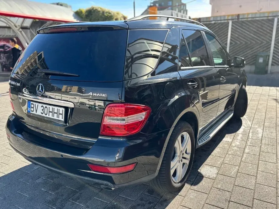 Mercedes-Benz ML W164 300 CDI BlueEfficiency Aut — imagine 6