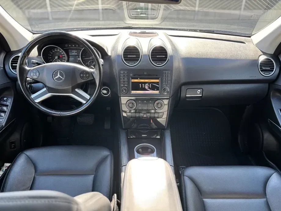 Mercedes-Benz ML W164 300 CDI BlueEfficiency Aut — imagine 9