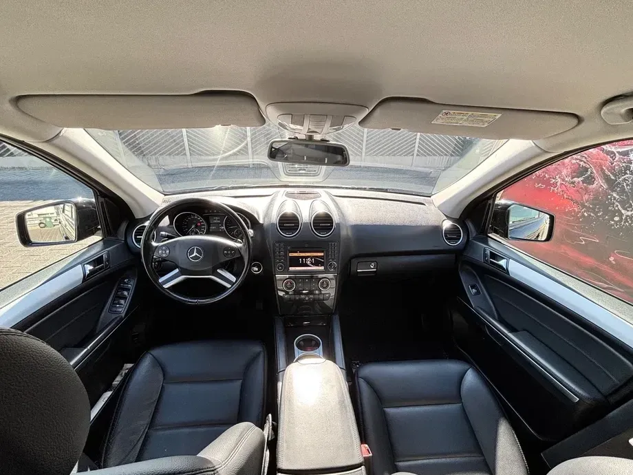 Mercedes-Benz ML W164 300 CDI BlueEfficiency Aut — imagine 8