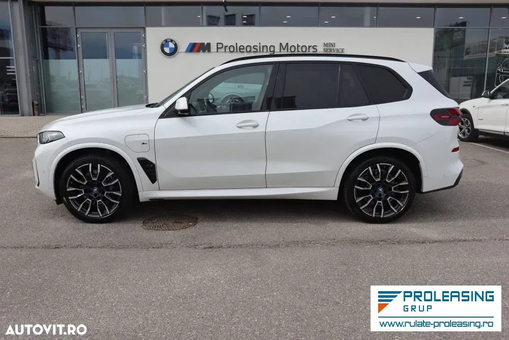 BMW X5 xDrive50e AT PHEV — imagine 3