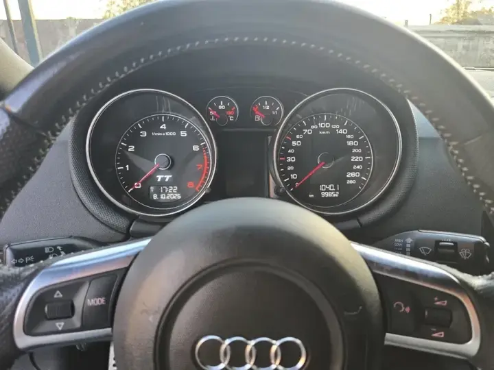 Audi TT 8S 1.8 TFSI