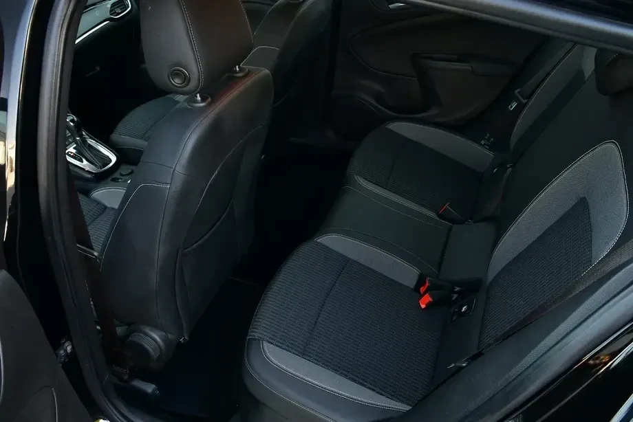 Opel Astra K — imagine 8