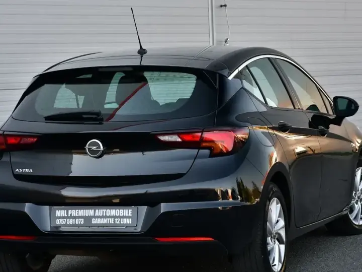 Opel Astra K