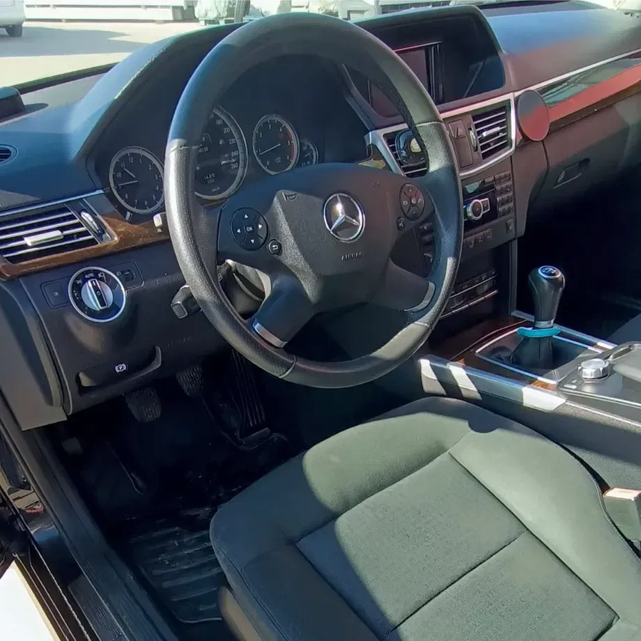 Mercedes-Benz E 250 CDI — imagine 8